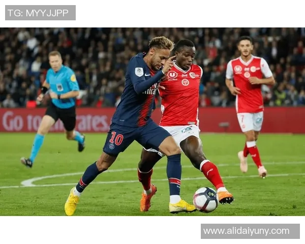 法甲俱乐部排名揭晓足球明星们的实力对决与未来展望